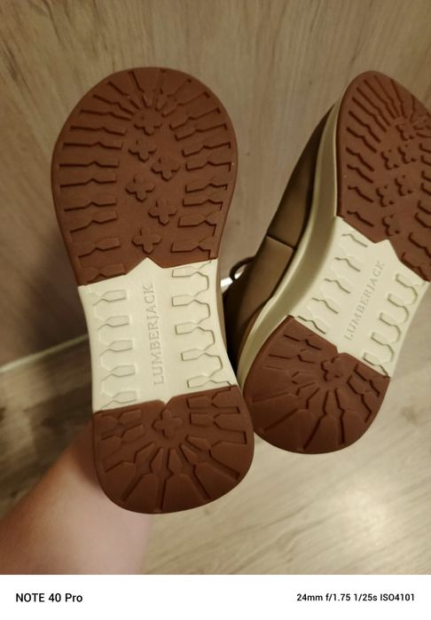 Nowe buty za kostkę rozm 37