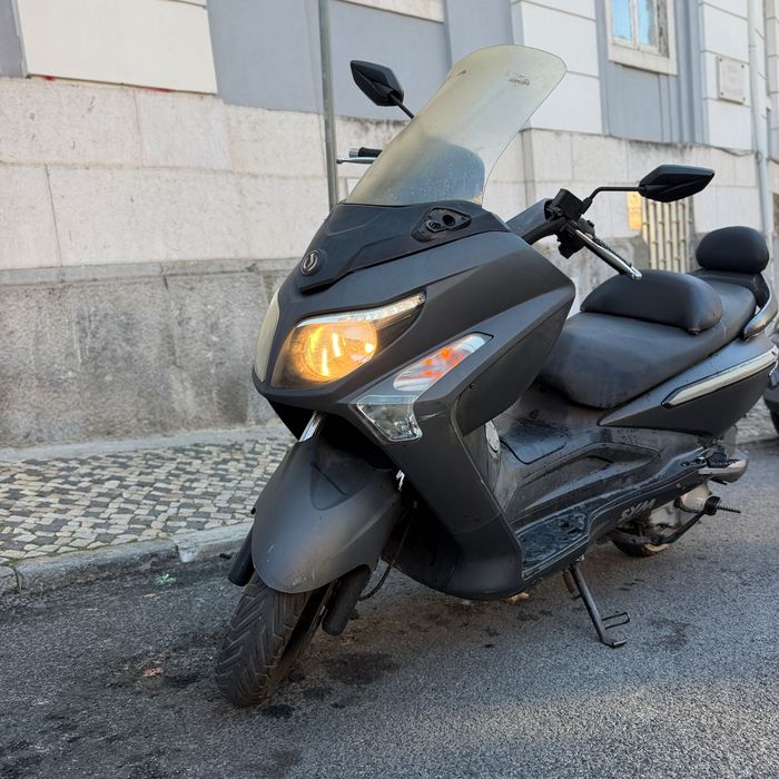SYM  GTS evo 125cc - Ótima OPORTUNIDADE