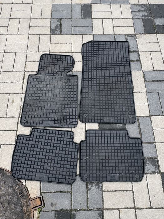 Dywaniki gumowe wykładziny guma bmw e46