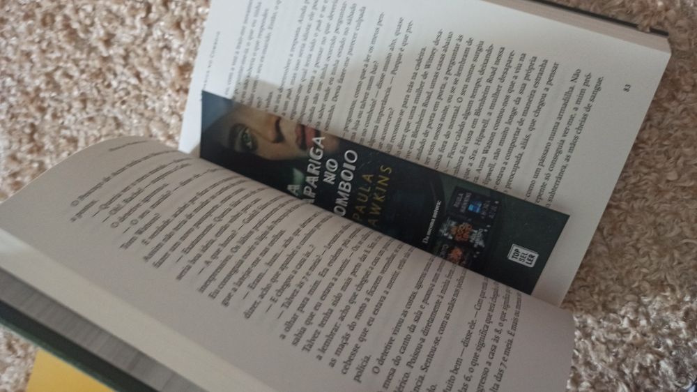 A rapariga no comboio - Paula Hawkins