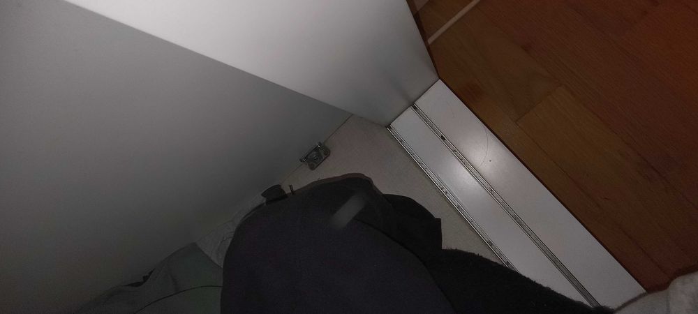 2 Roupeiros semi novos