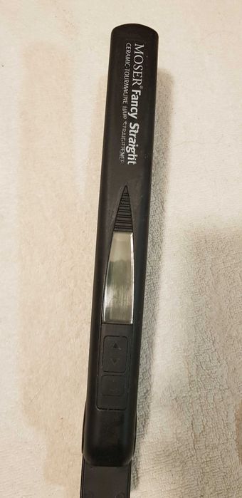 Prostownica ceramiczno - turmalinowa Moser Fancy Straight 3303