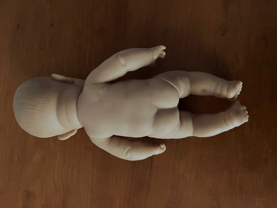 Arias - Boneca Bebé Reborn 33cm