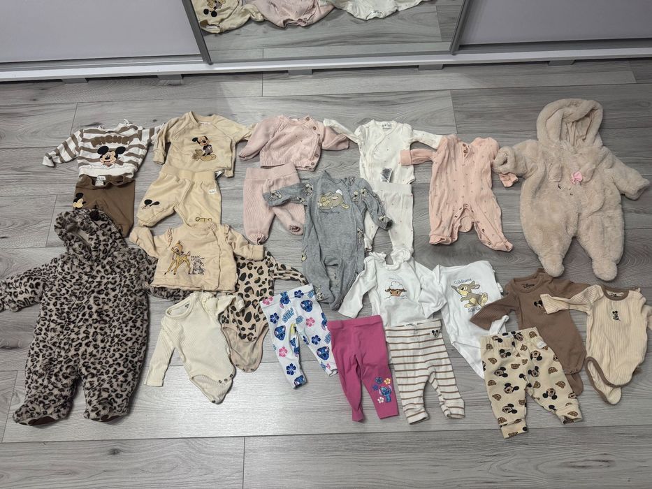 Ubranka dla dziewczynki 62