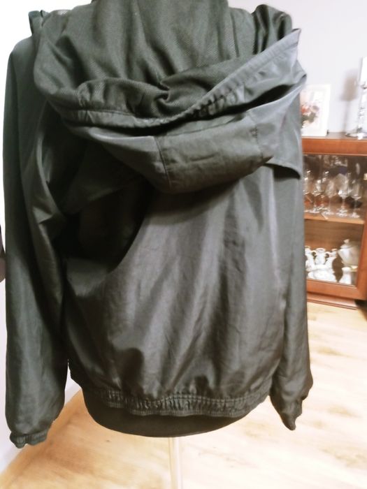 Kurtka czarna meska reebok M wiateowka