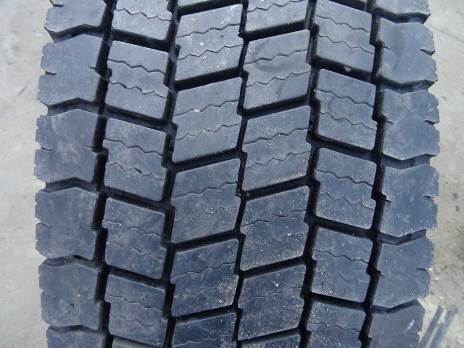 opona 295/60R22.5 Michelin XDN GRIP (700 netto)