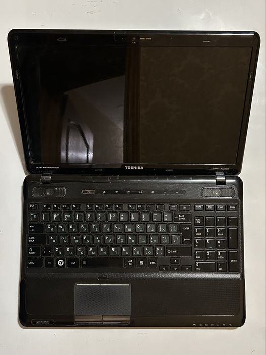 Toshiba Satellite A660-13T 16-дюймовый под ремонт или запчасти