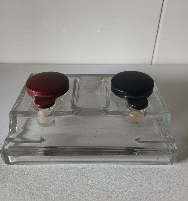 Tinteiro impecável nunca usado