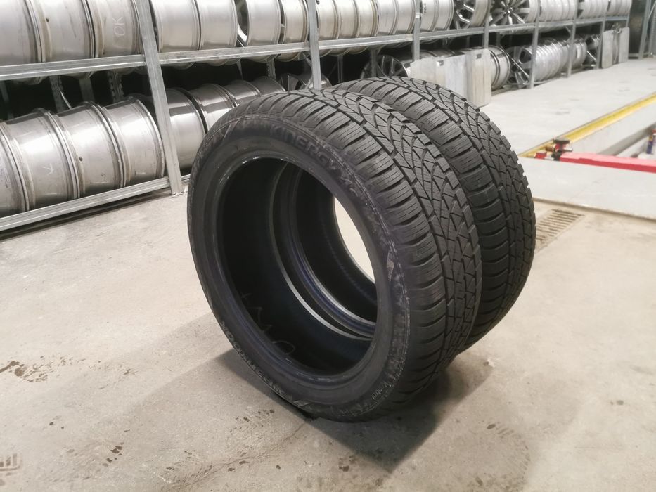 Para opon 205/55R17 95V Hankook Kinergy 4S