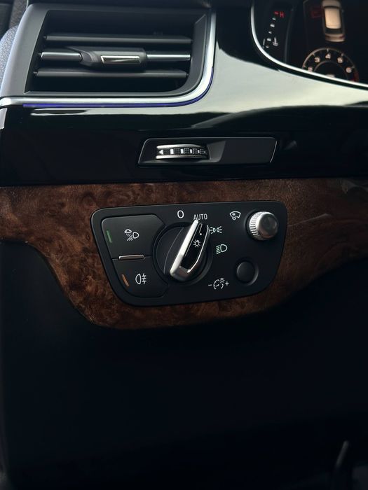 Audi q7 3.0 бензин 2017 года максимальная комплектация