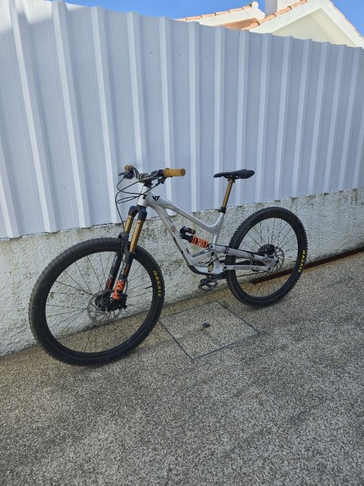 Yt capra edição limitada (20/400)