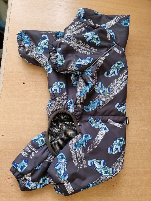 Дорозпродаж, зимові костюмчики, та єврозимана собак, жилети, худі, піж