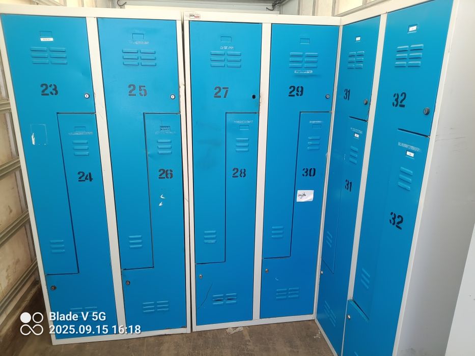 Szafka pracownicza BHP socjalna ubraniowa