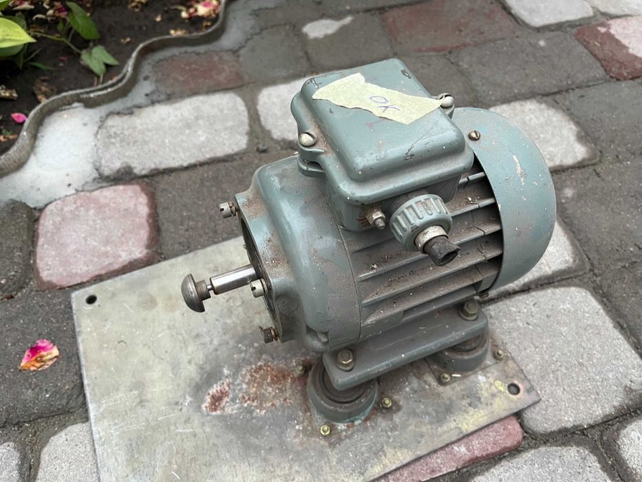 Електродвигун, електронасос, СРСР, робочі