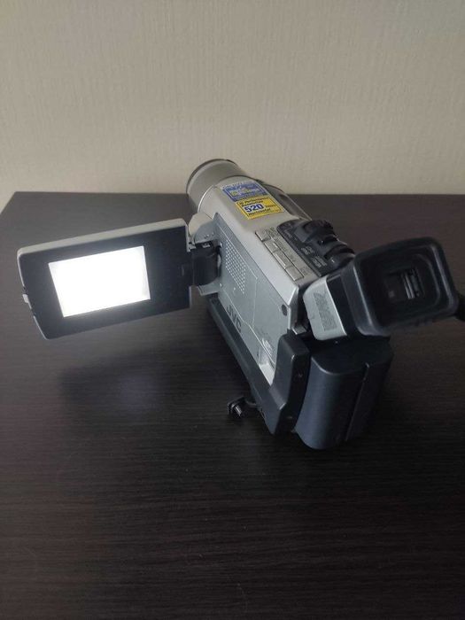 Відеокамера цифрова JVC GR-DVL150
