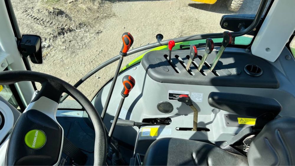 Трактор Zoomlion RS1604