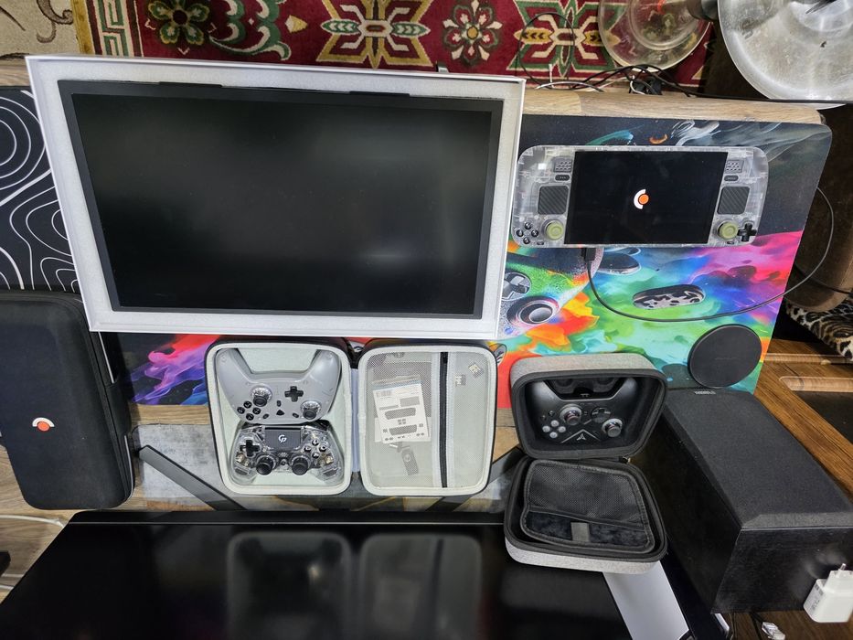 Портативна ігрова консоль Steam Deck OLED 1trb