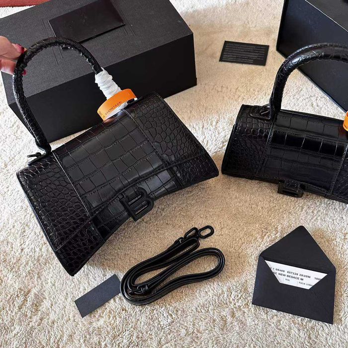 Torebka damska elegancka Balenciaga  400-01-1