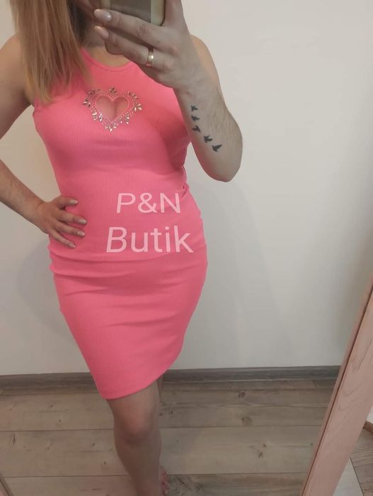 Sukienki prążek super cena