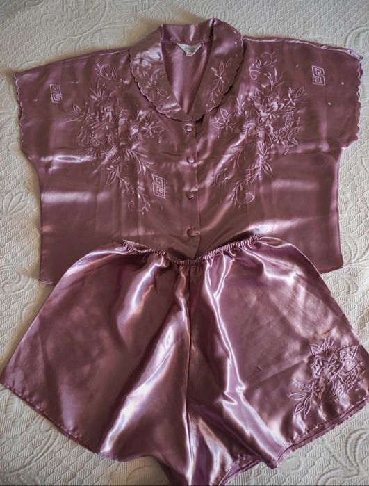 Pijama acetinado tamanho XL