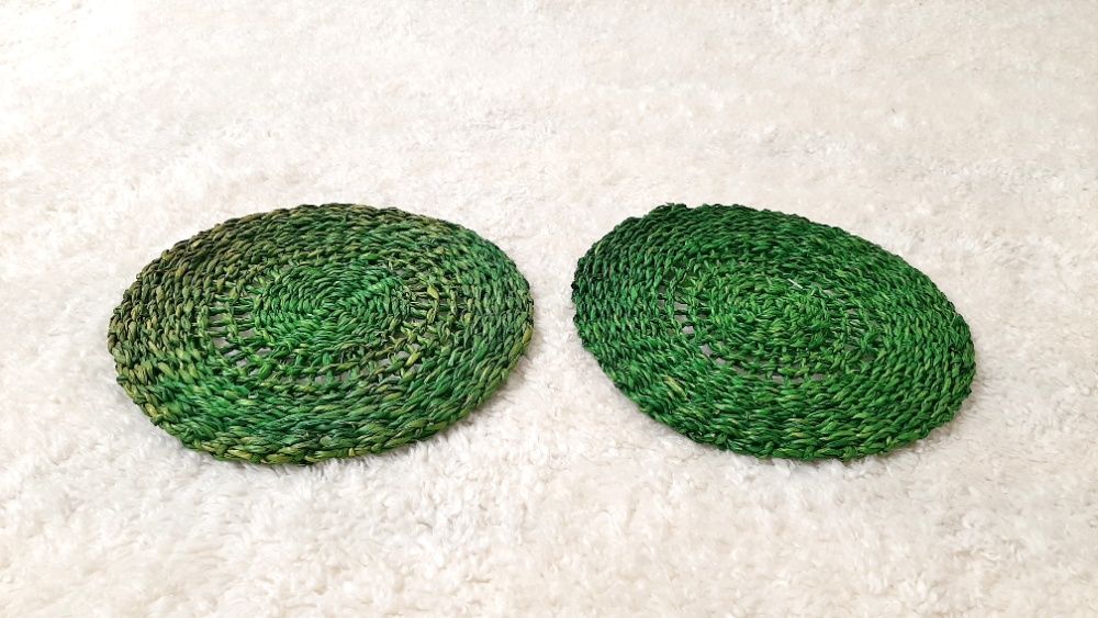 Підставки під посуд/квіти круглі зелені бамбук набір 2шт В'єтнам