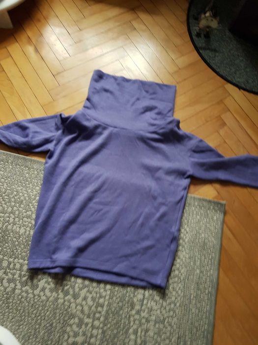 Luzny sweter golf  XXL