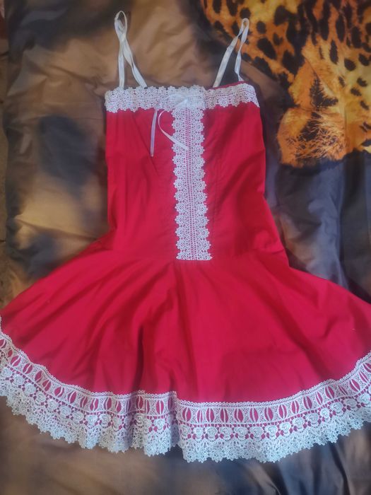 Сукні жіночі 44 розмір