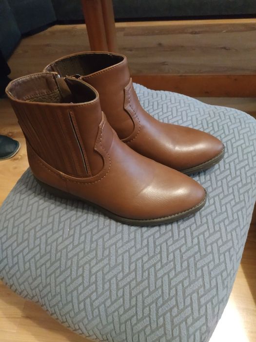 Botki brązowe r36