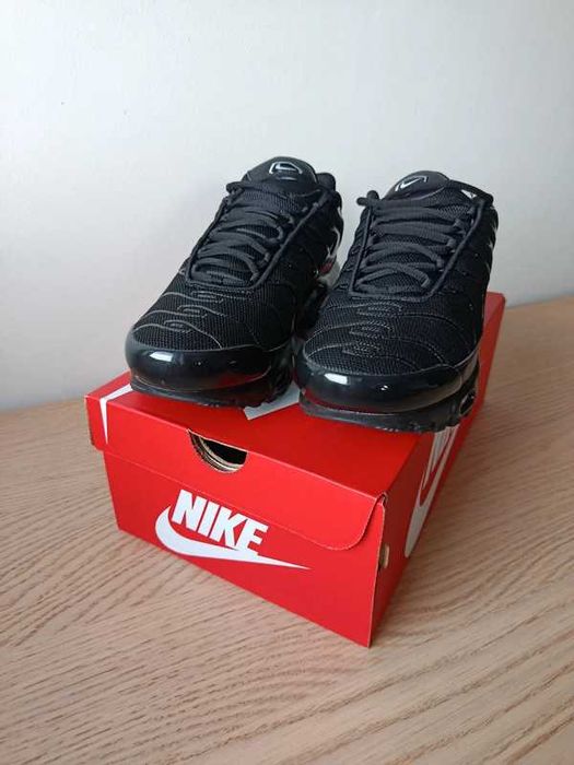 Air_Max_TN_Plus_Czarny 40