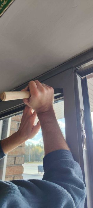 Naprawa Serwis Okien Drzwi Regulacja Konserwacja Renowacja