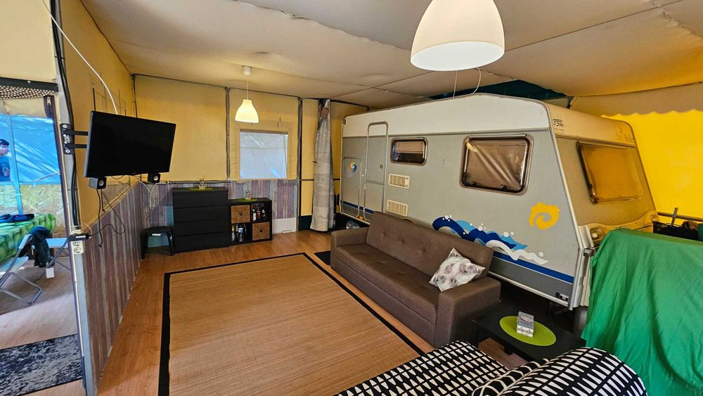 Caravana Sun Roller+Alvéolo com Estrutura Coberta