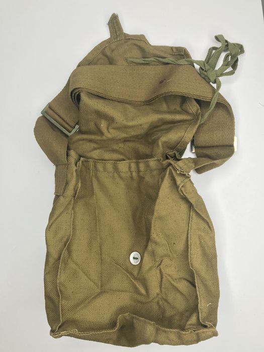 Сумка для противогаза времен СССР.