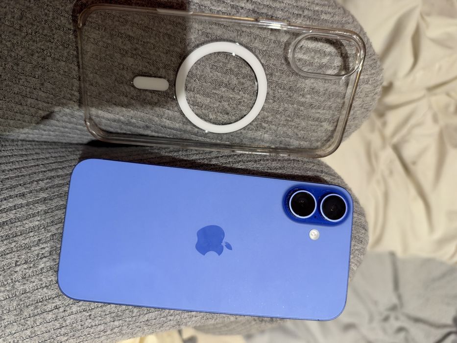 Sprzedam Iphone 16 plus