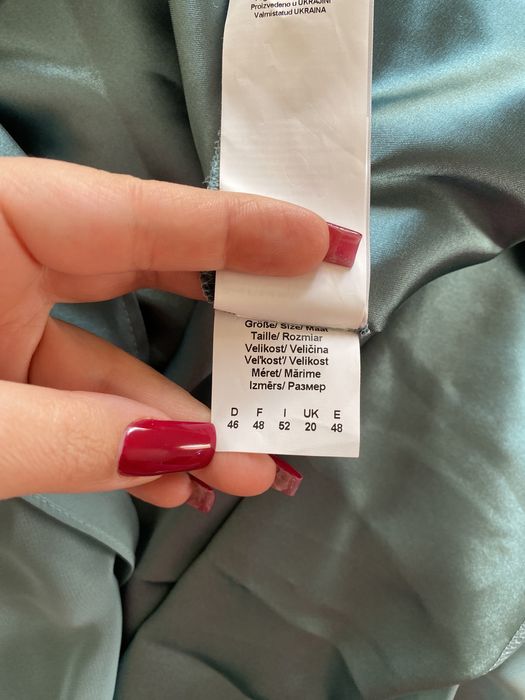 Нова сукня фірми «Swing”