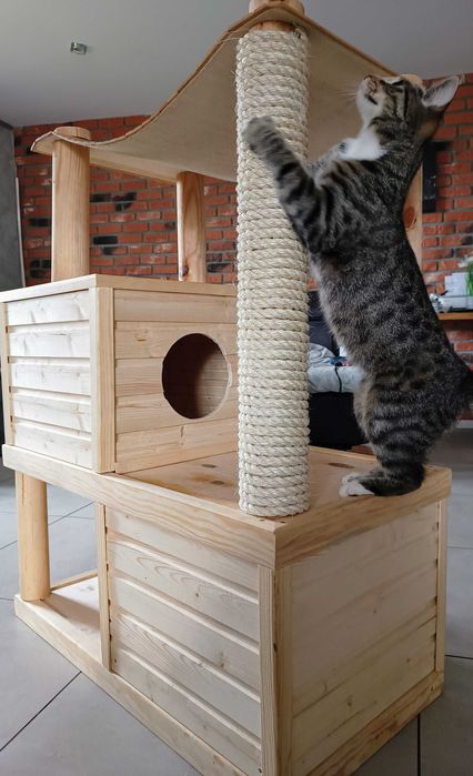 Domek-drapak dla kotów