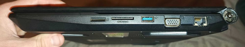 Laptop do gier CLEVO N150RD - licencja MSI