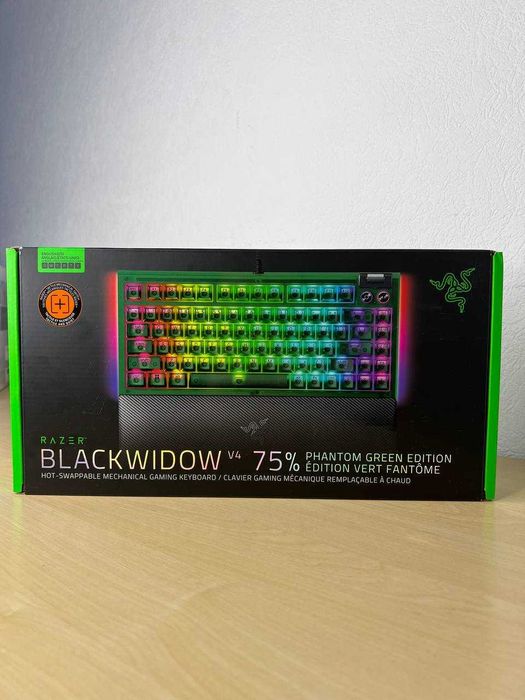 Клавіатура Razer Blackwidow v4 75% phantom green edition