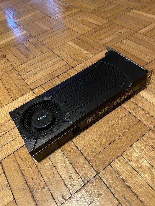 Karta graficzna msi GTX960 2 gb