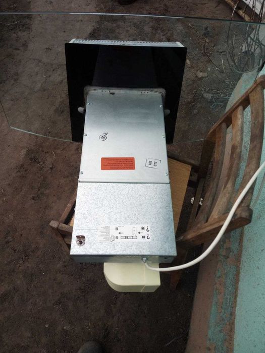 Витяжка фірми BOSCH