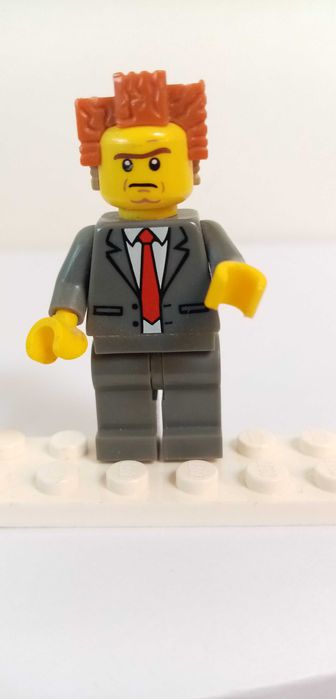 Figurka President Business z serii Lego Przygoda