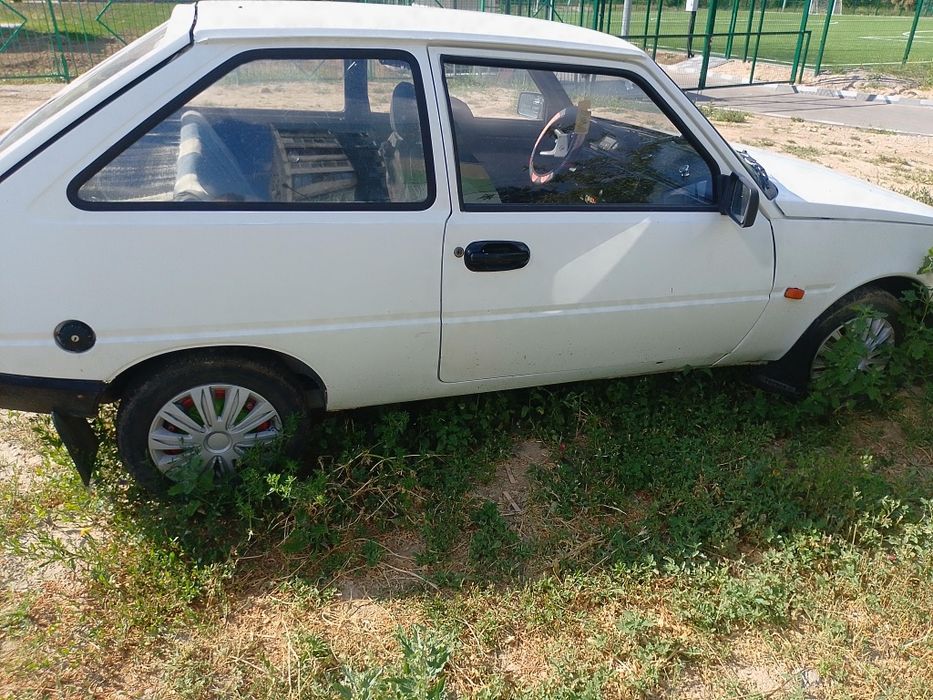 Машина ЗАЗ  1102