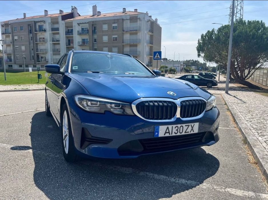 BMW 320e Touring Plug-in Hybrid, 2021