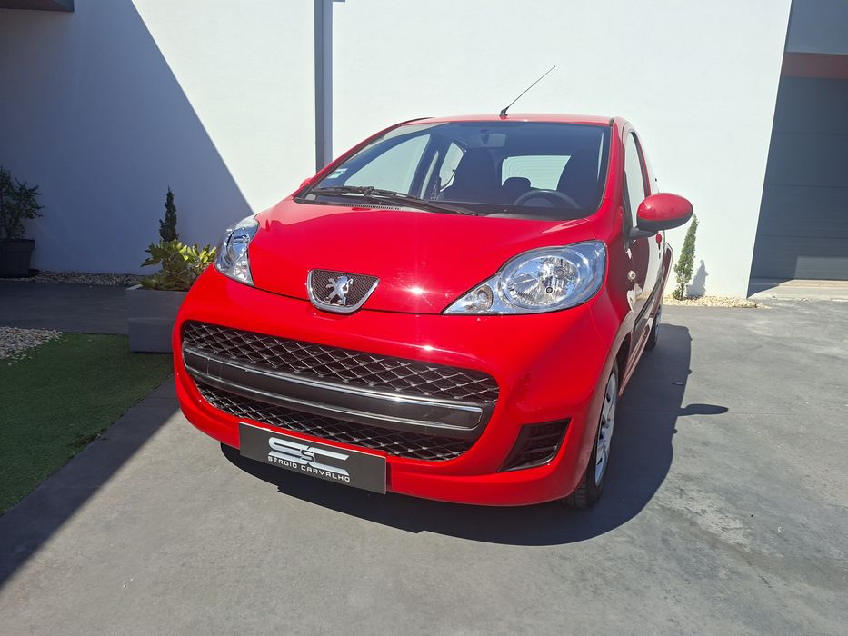 Peugeot 107 gasolina 120000kms