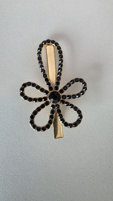 Прикраса для волосся