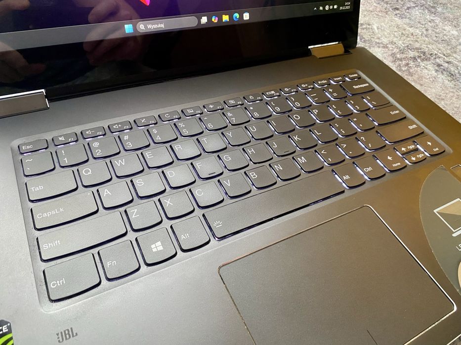 Laptop Lenovo Yoga 720 GTX1050 gaming
