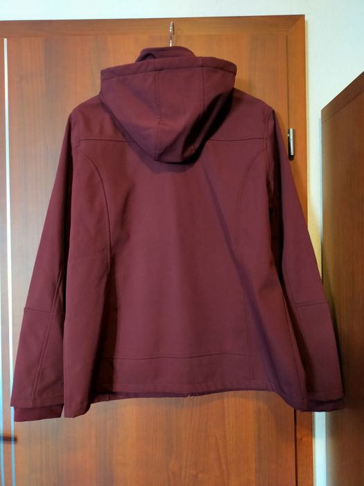 Kurtka damska Softshell rozm.44 cena nie podlega negocjacji