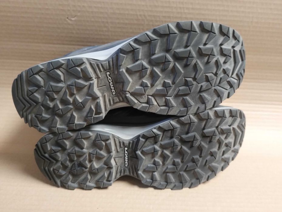 buty trekkingowe 41,5 Lowa Innox GTX bdb