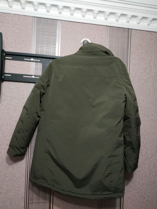 Зимова куртка чоловіча