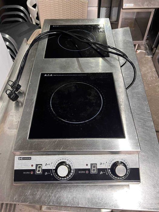 Плита индукционная HURAKA 2 конфорки бу для кафе ресторана