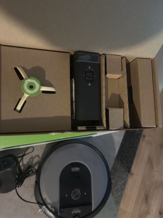 IRobot Roomba i7 150